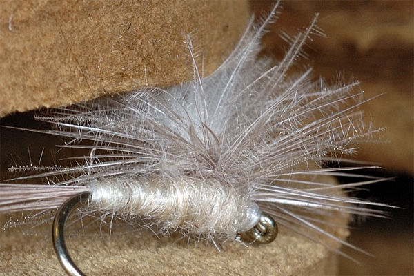 Amadou - the best material for drying your flies - The FlyFisherThe  FlyFisher